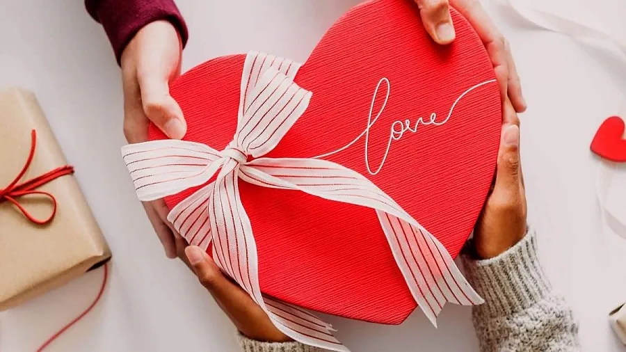 Ý nghĩa ngày Valentine – Nên tặng quà gì để thể hiện tình yêu?